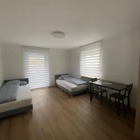 公寓 Ferienwohnung-ebersberg
